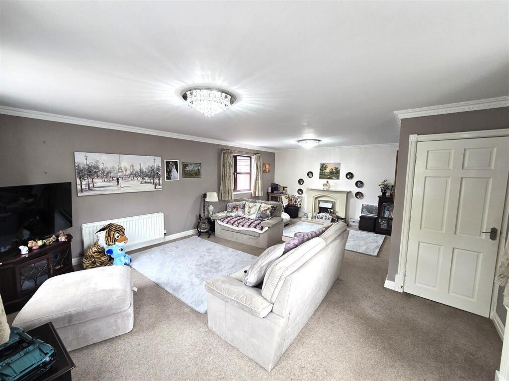 House in Manchester - View 2