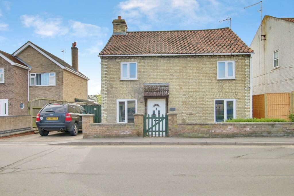 5-bed detached on Railway Lane, Chatteris, £375,000