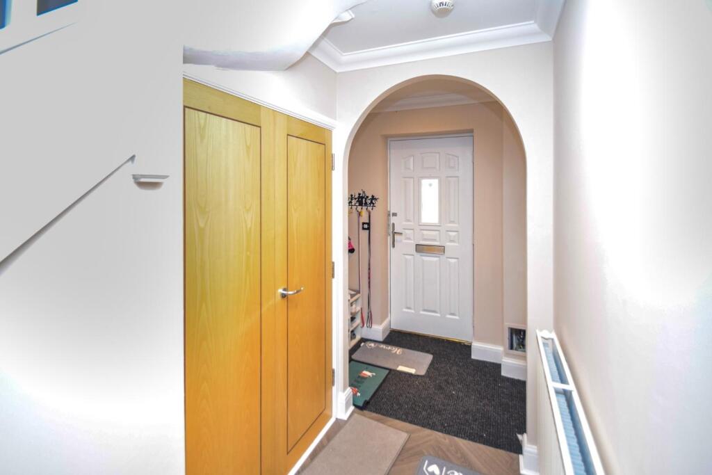 St. Kitts Drive, Eastbourne photo 5