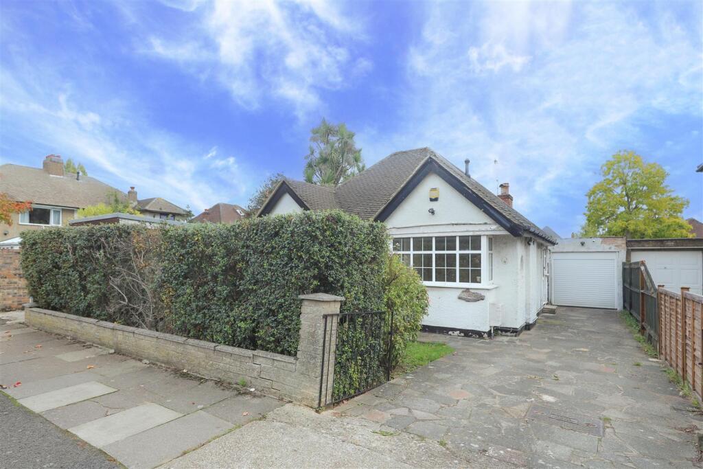 Main image of property: East Mead, Ruislip, HA4
