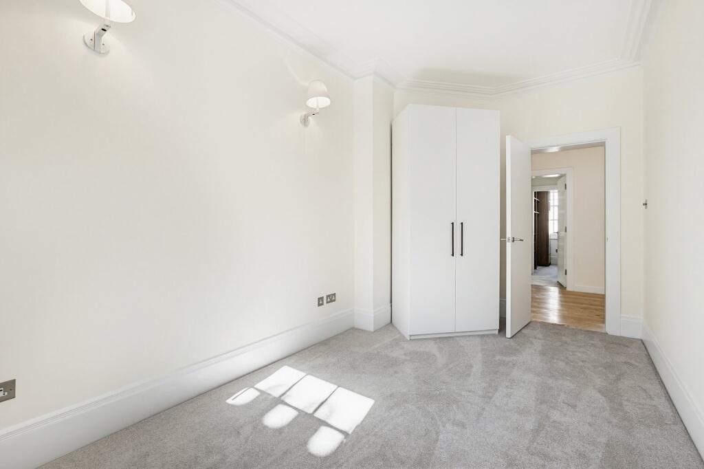 4 bedroom flat for rent