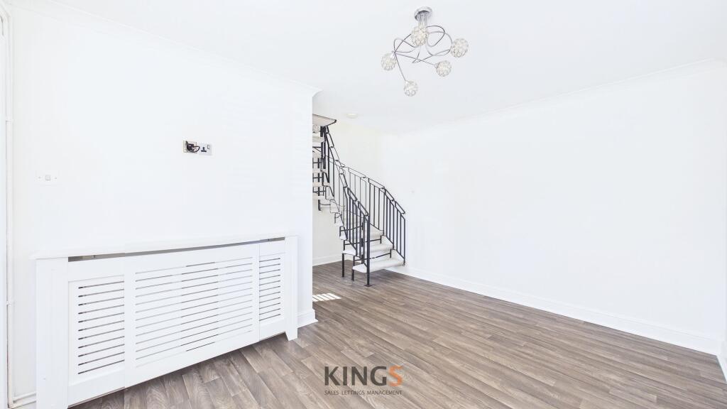 House in Stevenage - View 5