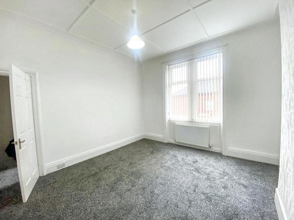 Apartment in Newcastle upon Tyne - View 4