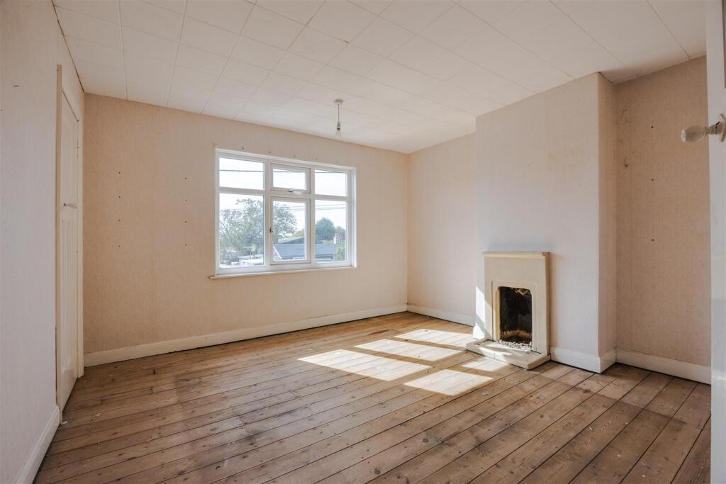 House in Doncaster - View 5