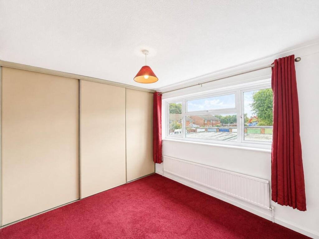 House in Stevenage - More