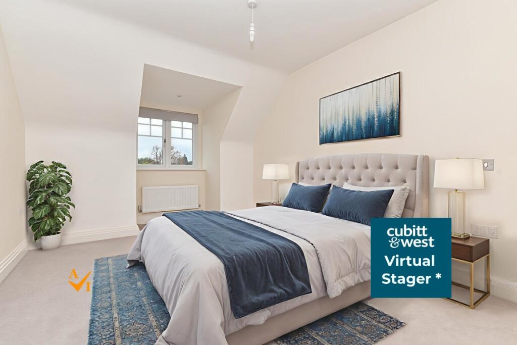 House in Kingston upon Thames - More