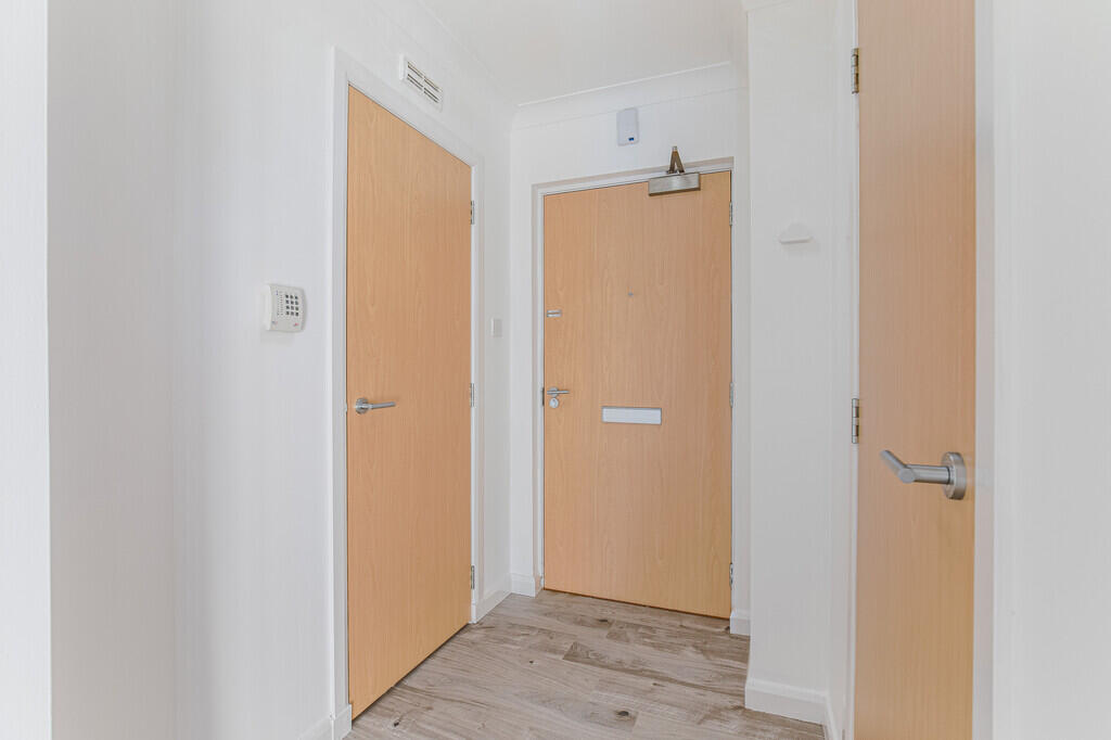 Apartment in Aberdeen - View 5
