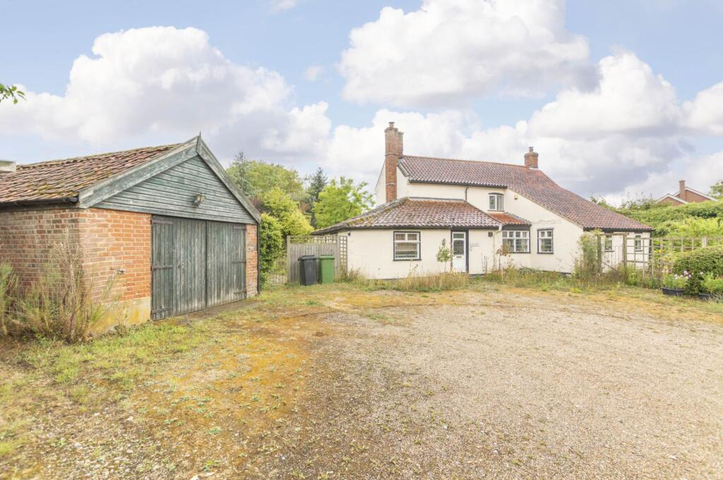 House in South Norfolk, Wicklewood - View 4