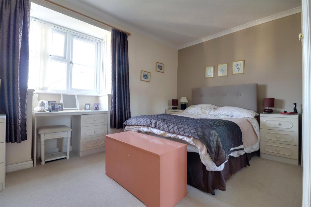 Town Farm Court, Braunton, Devon, EX33 photo 4