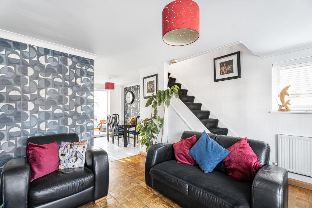 House in Enfield - View 3