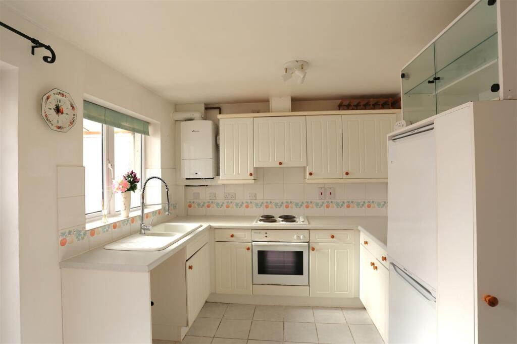 House in Kingston upon Thames - View 5