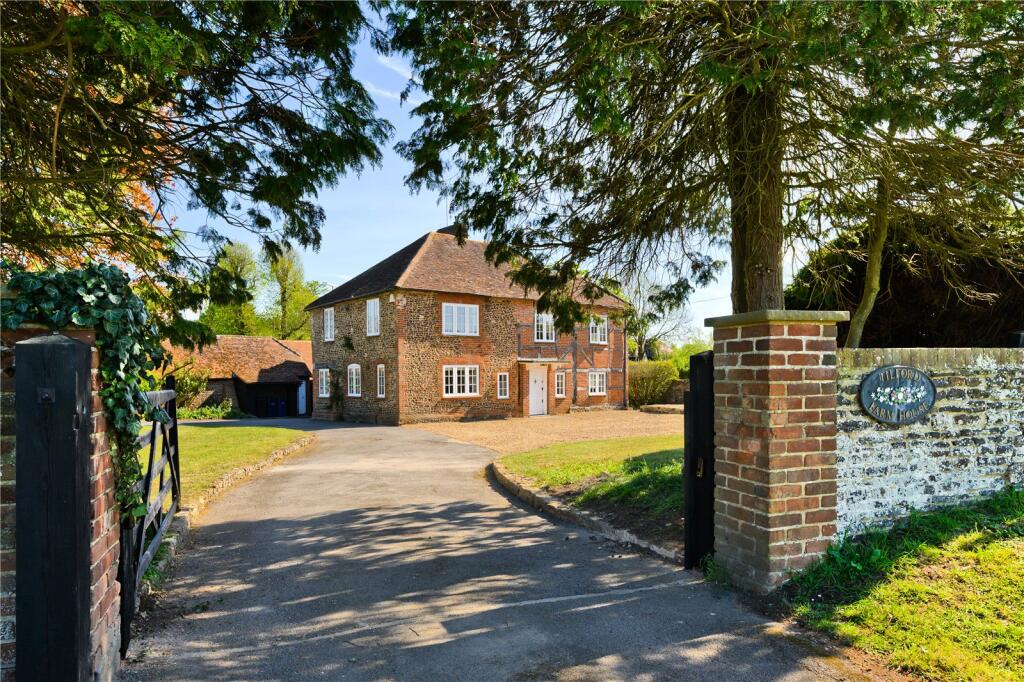 Main image of property: Tilford Road, Tilford, Farnham, Surrey, GU10