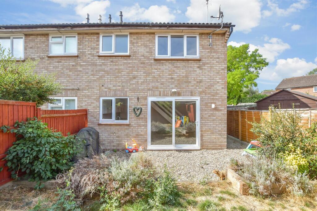 Main image of property: Gassons Road, Snodland, Kent