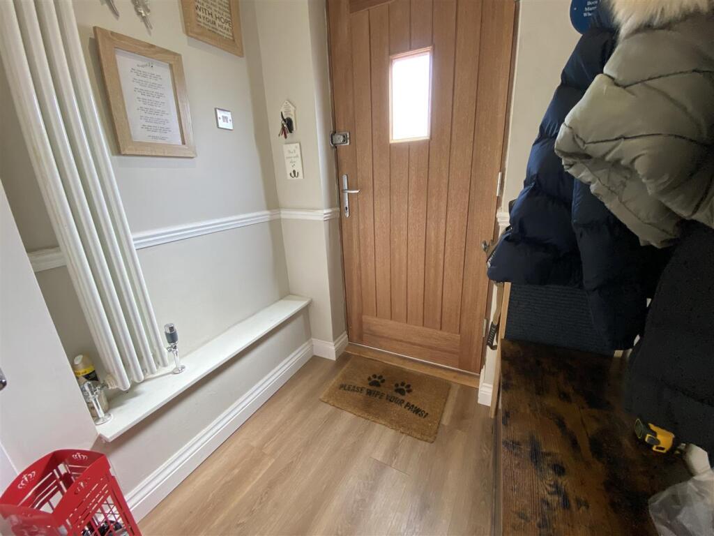 House in Dagenham - View 5