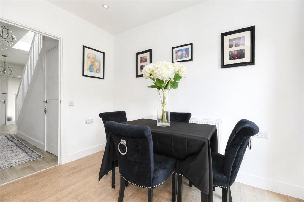 House in Cambridge, Trumpington - View 4