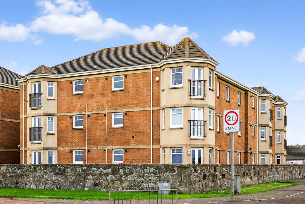 Main image of property: 8B Barassiebank Lane, Troon, KA10 6RW