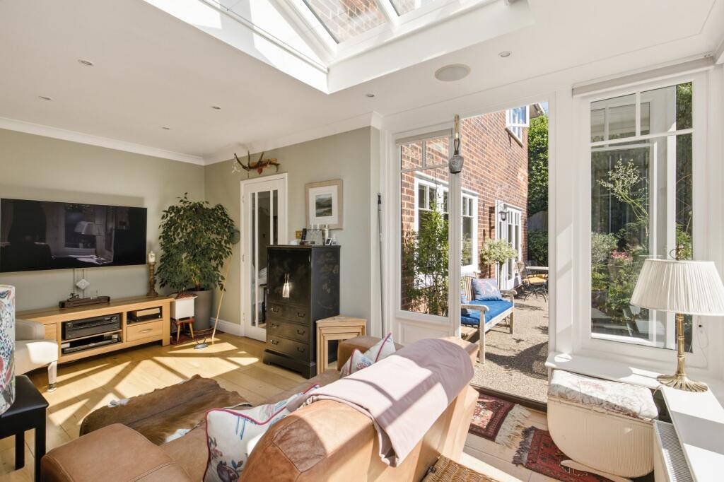 House in Tonbridge - View 5