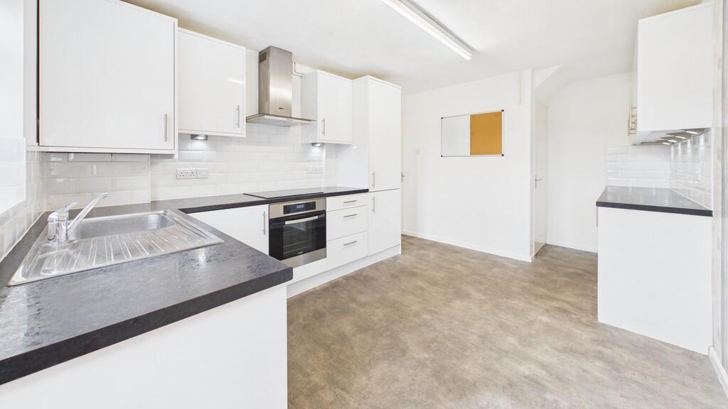 House in West Suffolk, Bury St Edmunds - View 4
