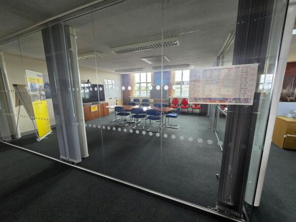 Office/Meeting Room