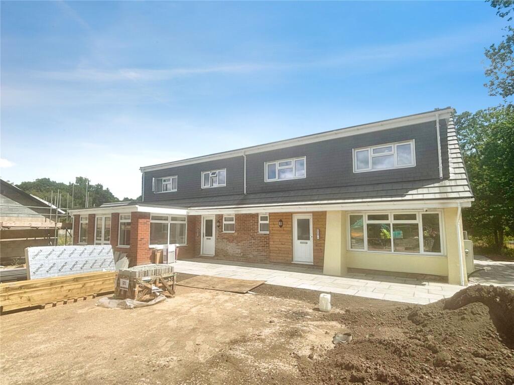 Main image of property: Moorlands Farmhouse 2, West End, Southampton, SO30