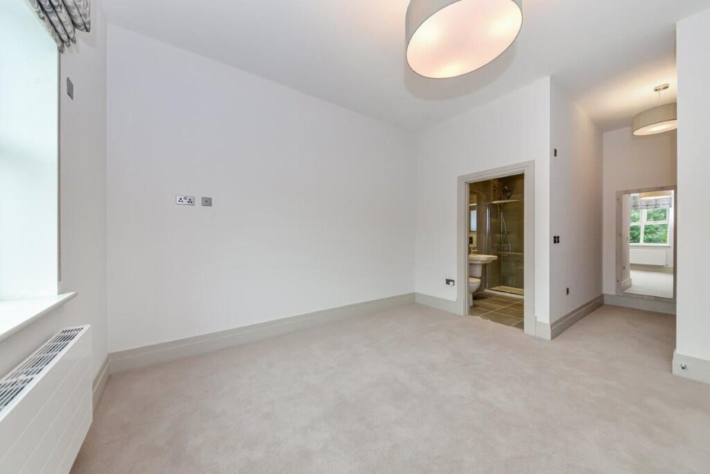 Additional image 12 of Claremont Gardens, Norfolk Road