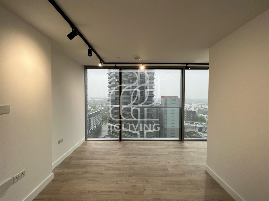 Main image of property: Valencia Tower, Bollinder Place, London