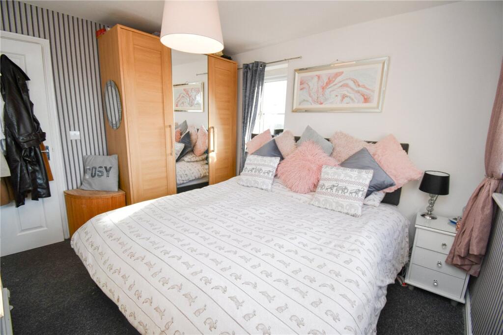 Apartment in Leasowe, Bidston Moss - More