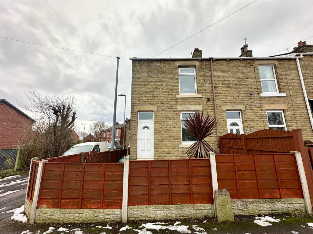 Main image of property: Broadowler Lane, Ossett