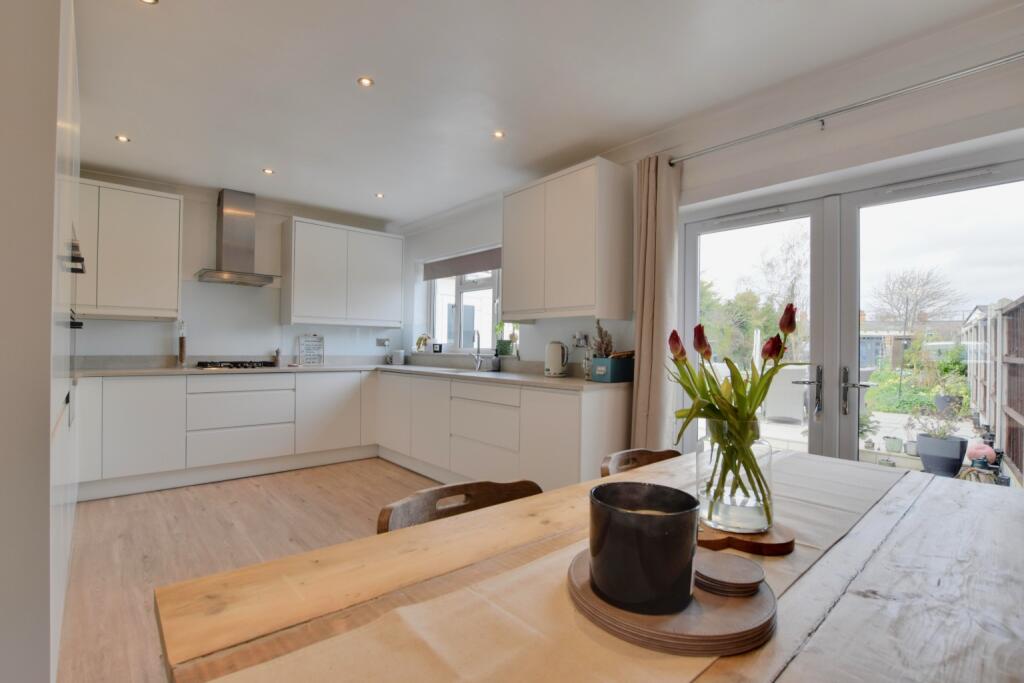 Oak Road, Heybridge, Maldon photo 4