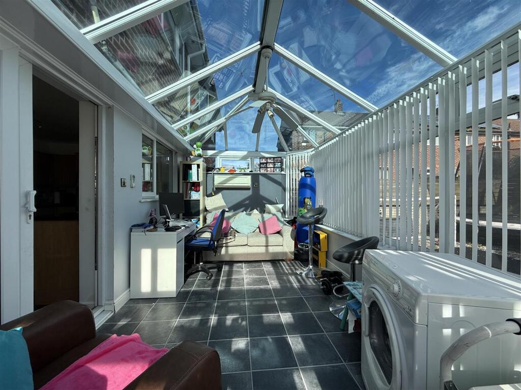 House in Stockport - View 5