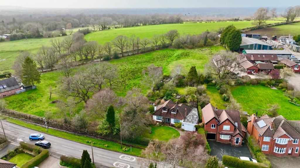 Main image of property: Middlewood Road, Poynton, Stockport, Cheshire, SK12 1TU