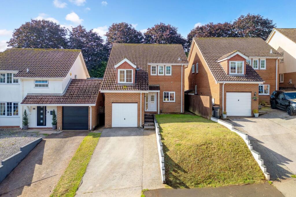 4-bed detached on Smallcombe Road, Paignton, £280,000