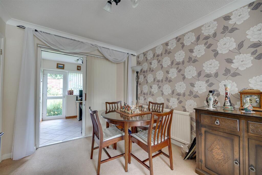 Newby Court, Congleton, CW12 photo 5