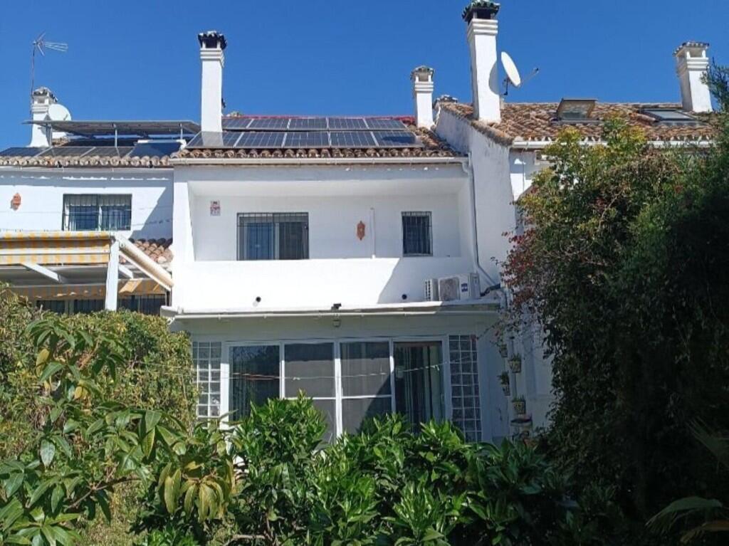 Main image of property: Golden Mile, Málaga, Andalusia