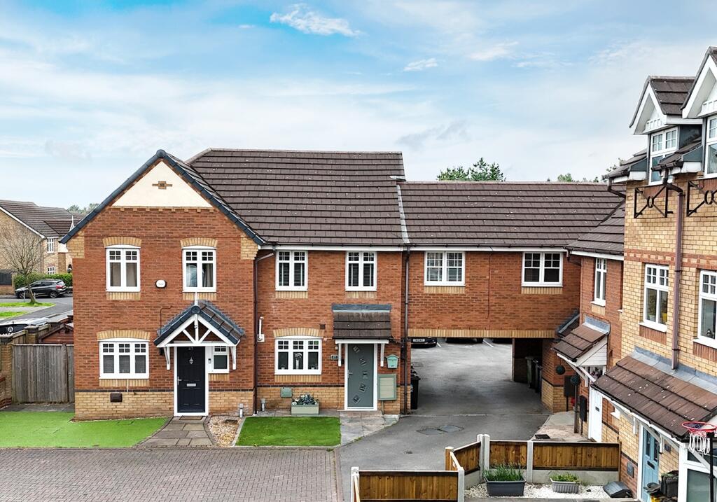 Main image of property: Dartington Road, Platt Bridge, Wigan, WN2 5BA