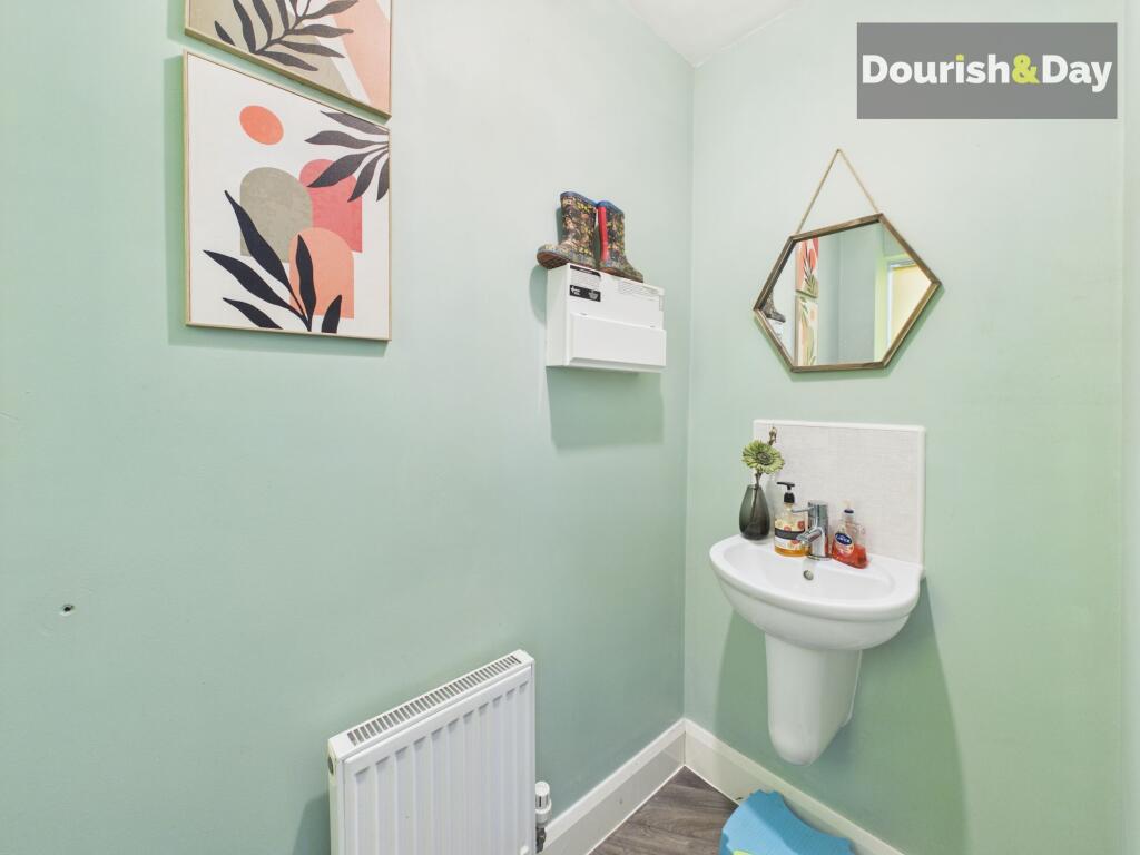 House in Stoke-on-Trent - View 5
