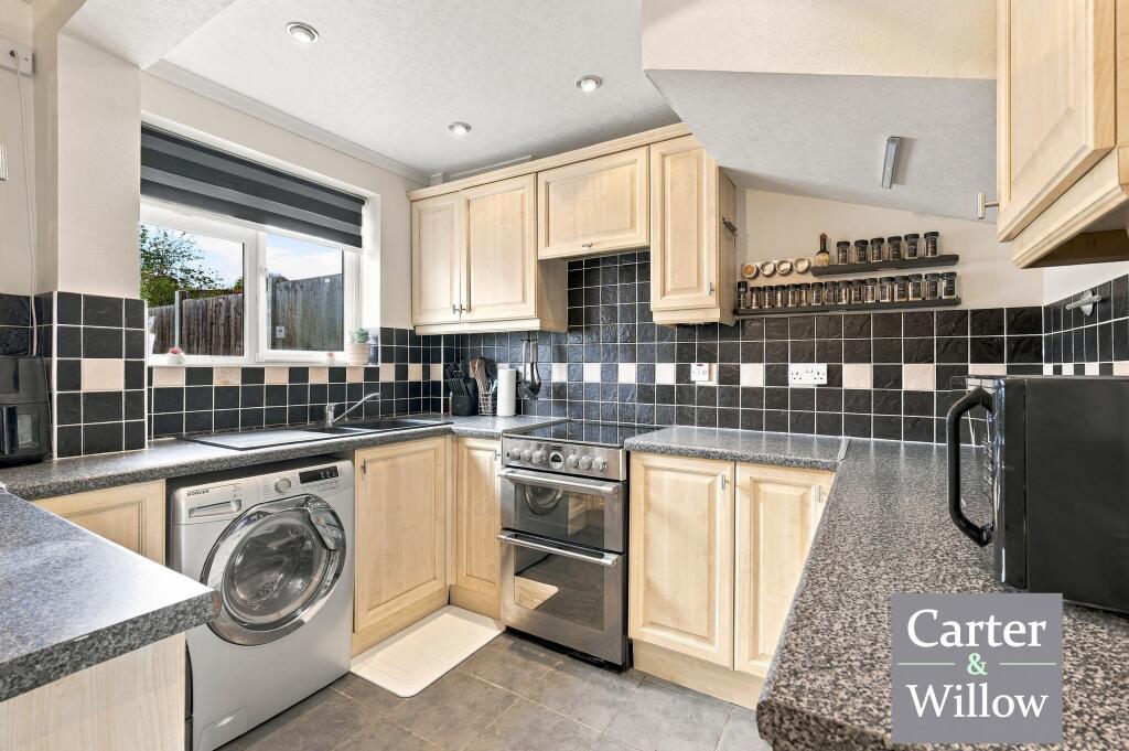 House in Romford - View 3