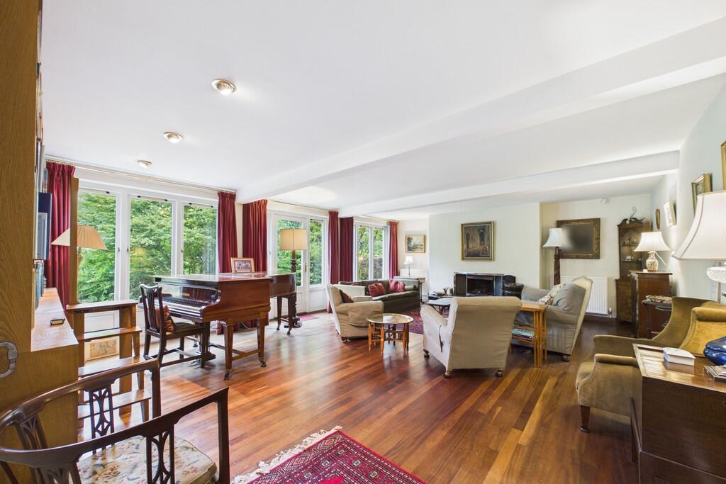 House in Lancaster - View 2