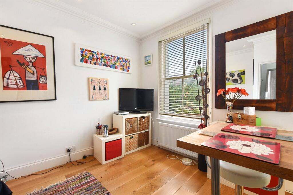 Main image of property: First Floor Flat,
1 Rydon Street, N1