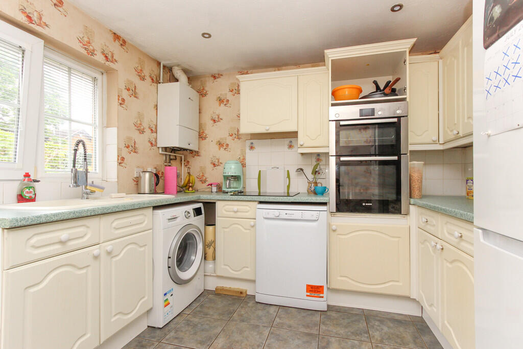 House in Wellingborough - View 2