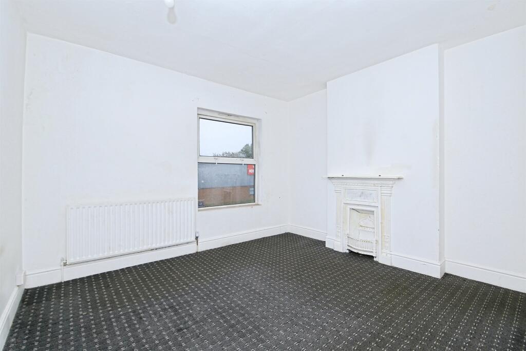 House in Peterborough - View 5