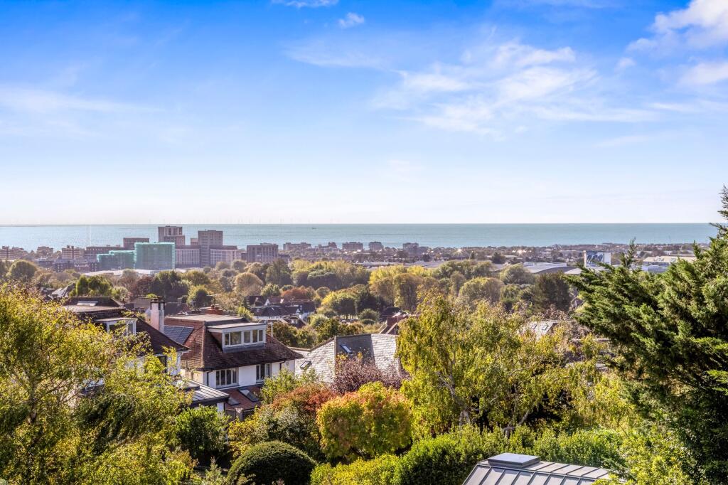 House in Hove, Aldrington - View 3