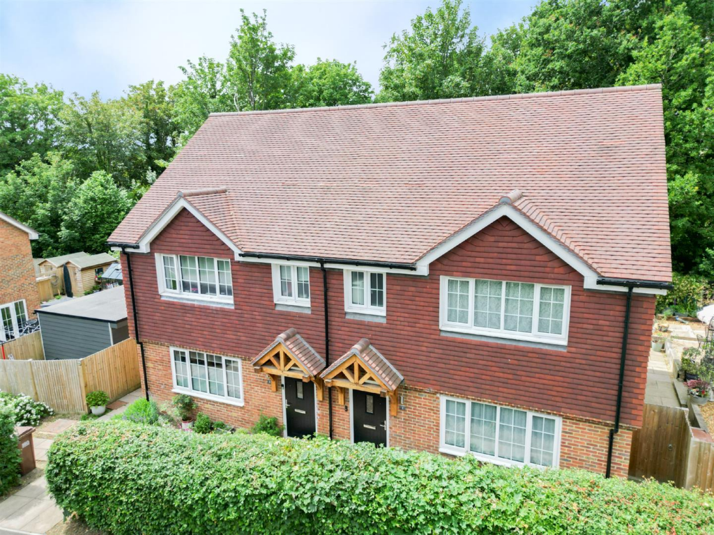 Main image of property: Bluebell Meadow, Heathfield TN21 0BU