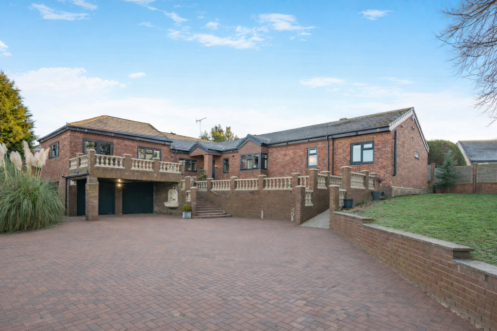 Main image of property: Fitzwilliam Street, Swinton, S64 8RG