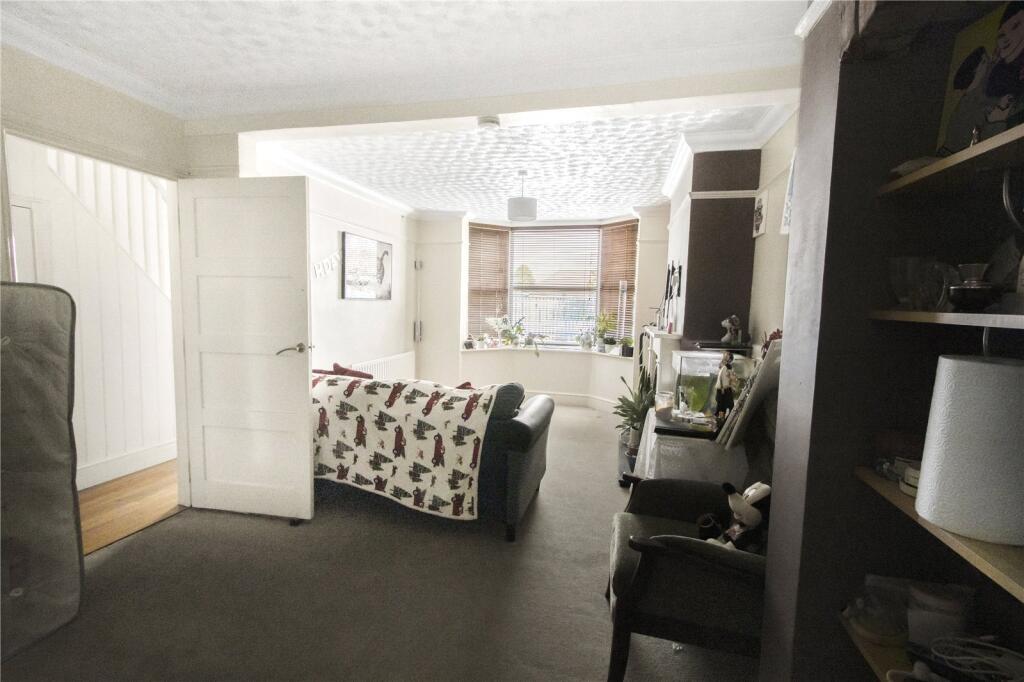 House in Swindon - View 3
