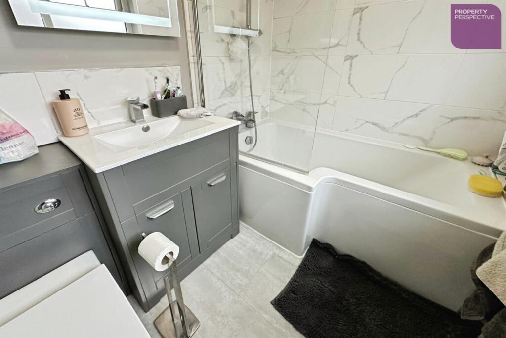 House in South Ribble, Bamber Bridge - More