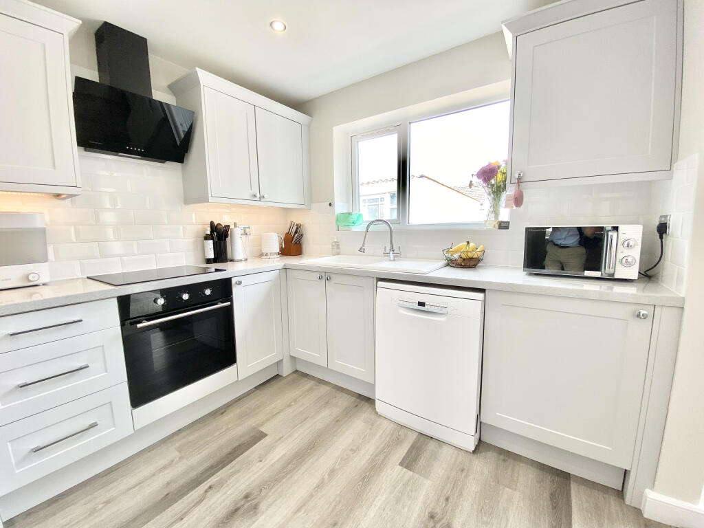 House in Ferndown - More