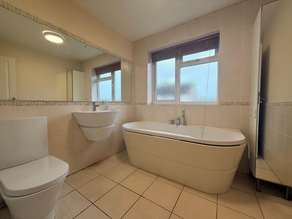 Additional image 14 of Kenmore Drive, Yeovil, Somerset, BA21 4BQ