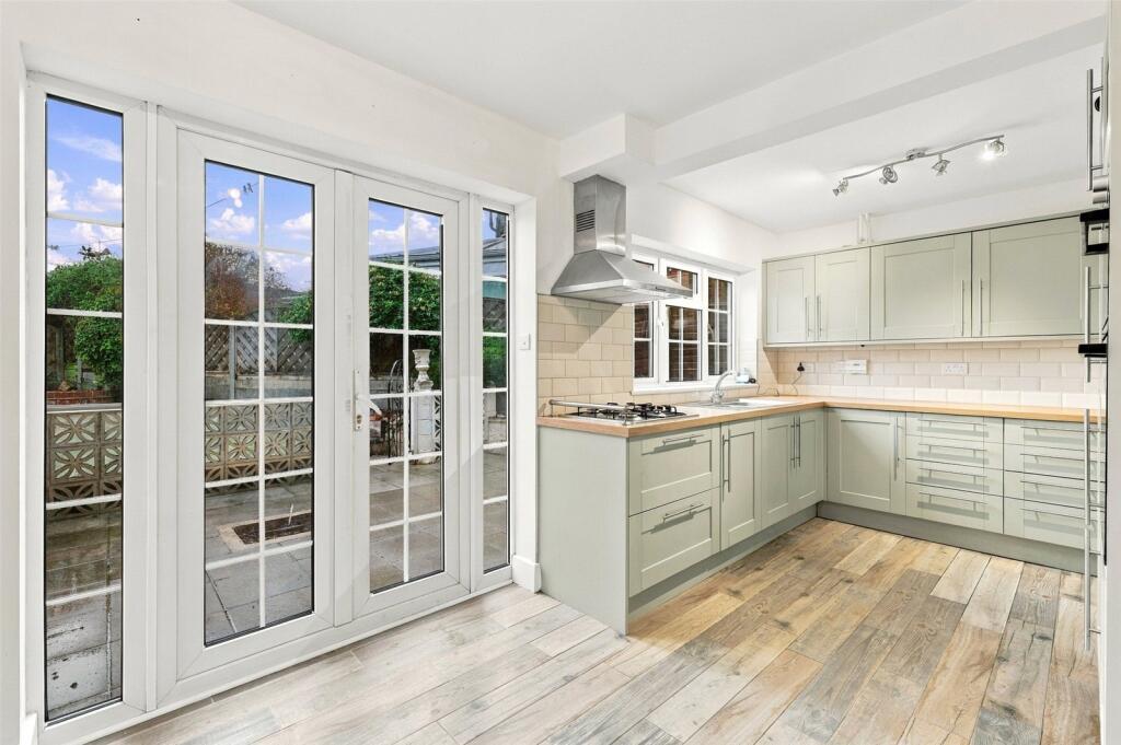 House in Dartford, Sutton-at-Hone and Hawley - View 2