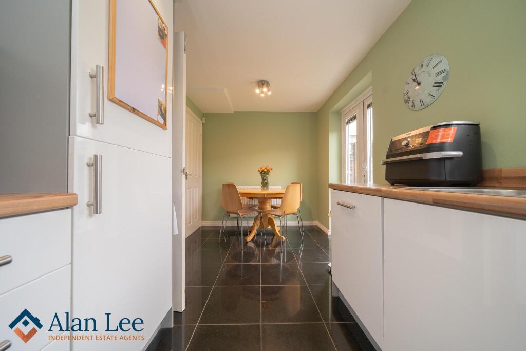 House in Stockport - View 4